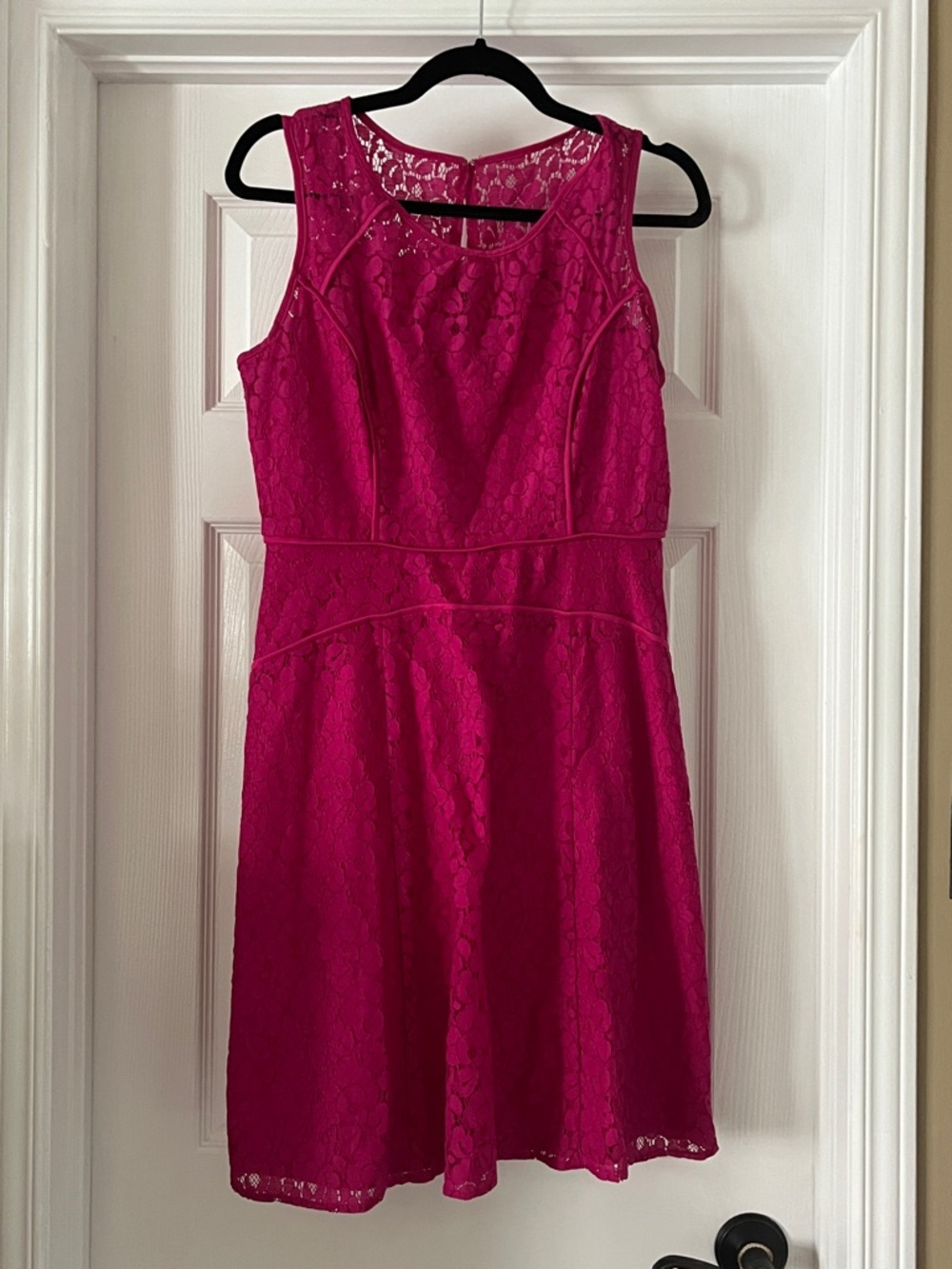 Sleeveless Lace Fit & Flare Midi Dress in Fuchsia, Size 10